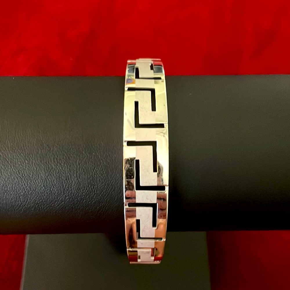 Silver Bracelet NWOT
